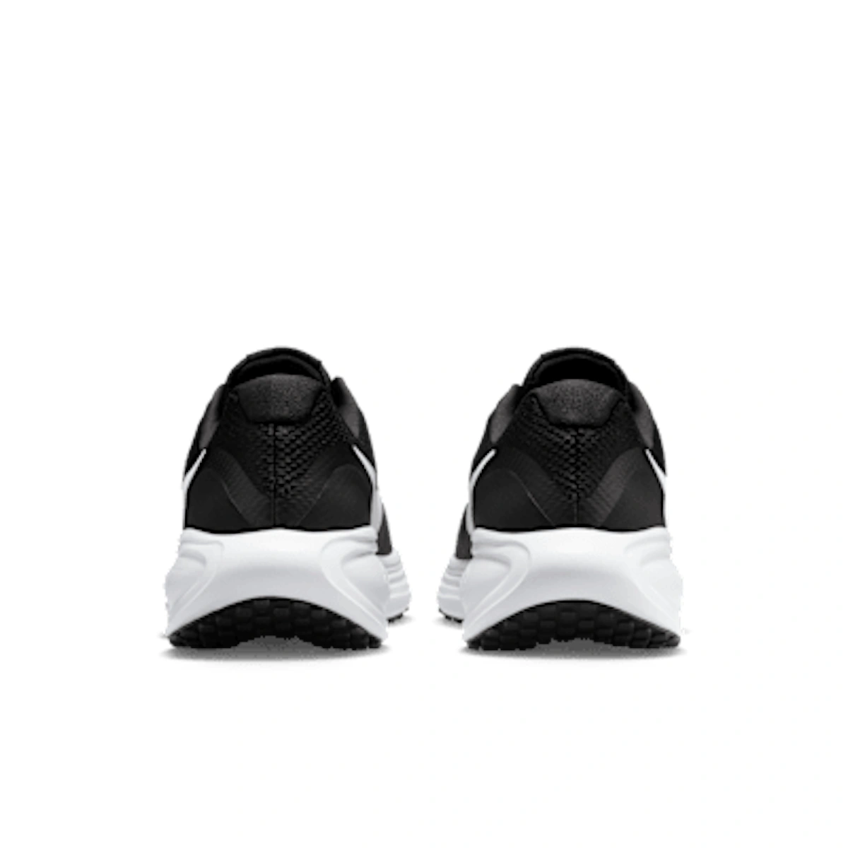 Nike Revolution 8 'Black White'