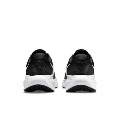 Nike Revolution 8 'Black White'