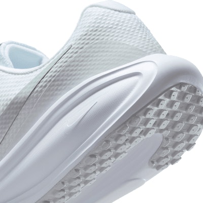 Nike Revolution 8 Blanco/Platino Puro HJ9198-100 Cheap Nike Revolution 8 Blanco/Platino Puro HJ9198-100