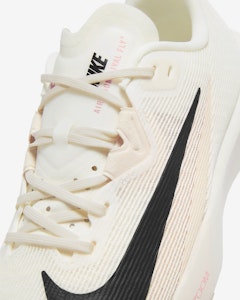 나이키 라이벌 플라이 4 러닝화 FV6040-104 Sizing 나이키 라이벌 플라이 4 러닝화 FV6040-104