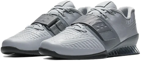 Shop Nike Romaleos 3 XD 低筒 跑步鞋 男款 灰藍