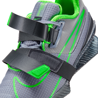 Sizing ナイキ ロマレオス 4 アッシュスレート/アンスラサイト/グリーンストライク CD3463-401