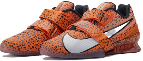 나이키 로말레오스 4 SE '일렉트릭 팩' FV3678-900 Shop 나이키 로말레오스 4 SE '일렉트릭 팩' FV3678-900