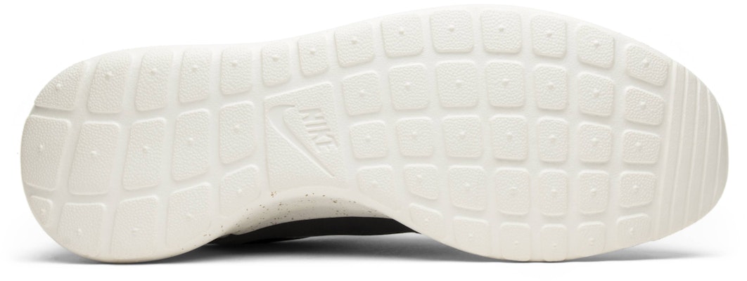 Nike Roshe One 'Gold Trophy' 669689-100 Shop Nike Roshe One 'Gold Trophy' 669689-100