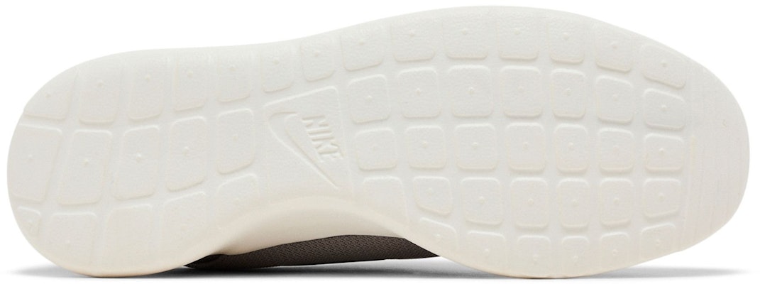 Nike Roshe One 'Light Taupe' 511881-205 Shop Nike Roshe One 'Light Taupe' 511881-205