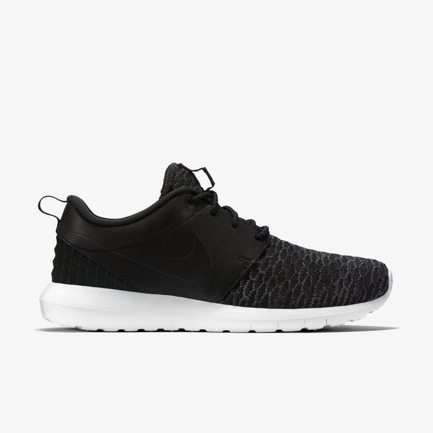 nike roshe one premium black
