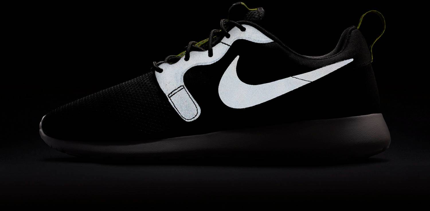 nike-roshe-one-hyperfuse-black-636220-003