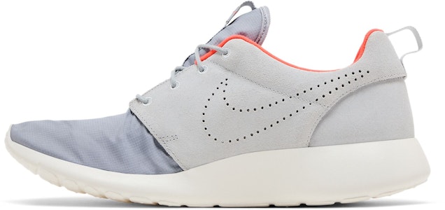 耐克 Roshe One Premium '纯铂金' 525234-011 Lookbook 耐克 Roshe One Premium '纯铂金' 525234-011