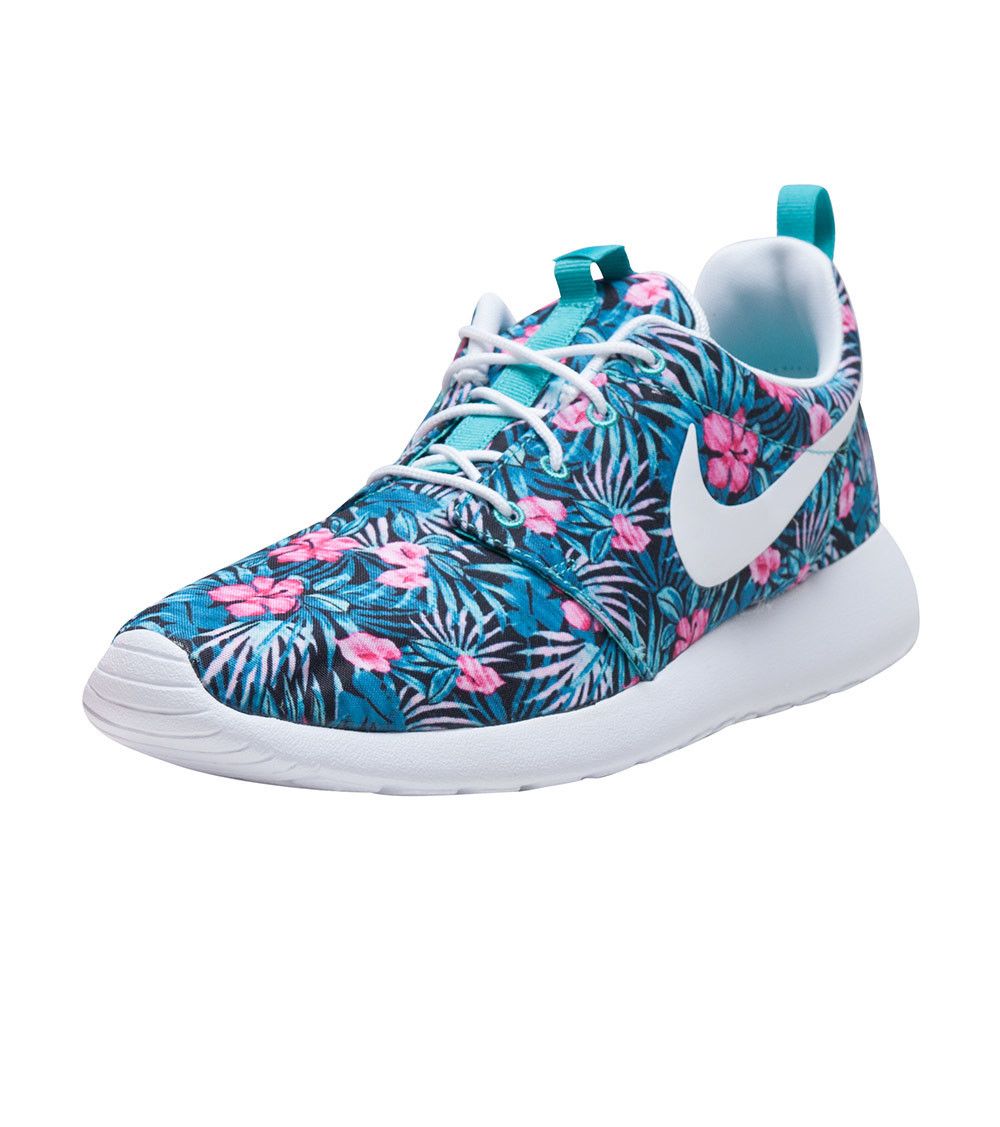 womens nike roshe one premium