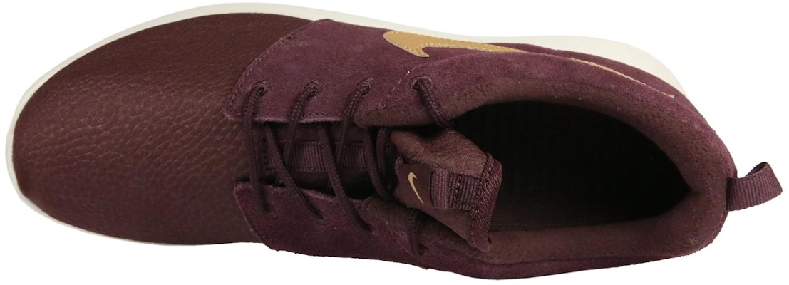 Nike Roshe One Suede Mahogany Metallic Gold 685280-270 Lookbook Nike Roshe One Suede Mahogany Metallic Gold 685280-270
