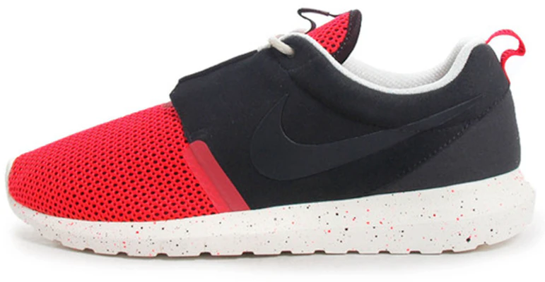 Nike Roshe Run 'Hitam Merah' 644425-001 Buy Nike Roshe Run 'Hitam Merah' 644425-001