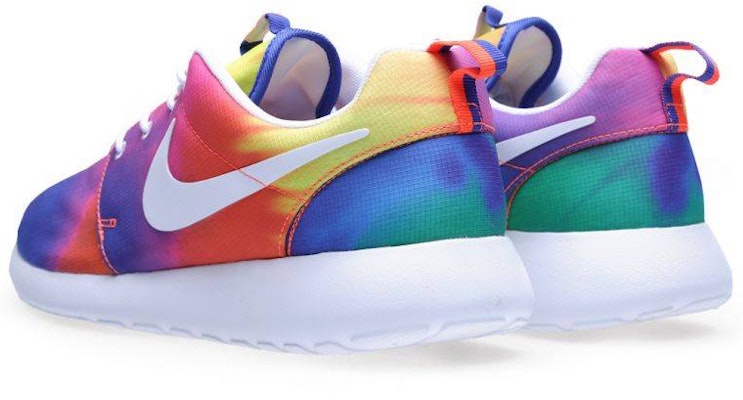 耐吉 Roshe Run 紮染 Lookbook 耐吉 Roshe Run 紮染