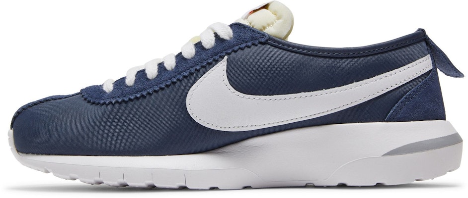 Nike Roshe Run Fragment Cortez Obsidian 806964-410 Lookbook Nike Roshe Run Fragment Cortez Obsidian 806964-410