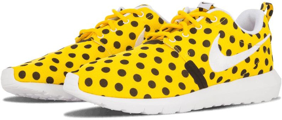 나이키 로쉐런 NM '땡땡이' 810857-700 Lookbook 나이키 로쉐런 NM '땡땡이' 810857-700