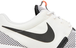 耐克Roshe Run NM透气版“白色黑色热熔岩” 644425-100 Order 耐克Roshe Run NM透气版“白色黑色热熔岩” 644425-100