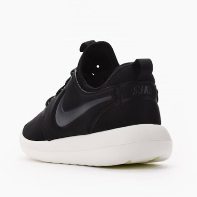 Nike Roshe Two 'Hitam' 844656-003 Shop Nike Roshe Two 'Hitam' 844656-003
