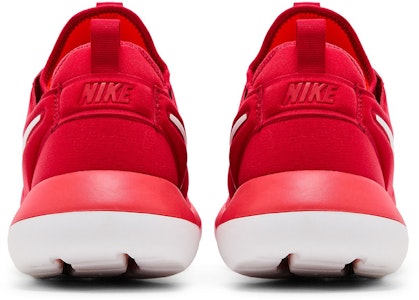 Nike Roshe Two 'Merah Universitas' 844656-601 Details for Nike Roshe Two 'Merah Universitas' 844656-601