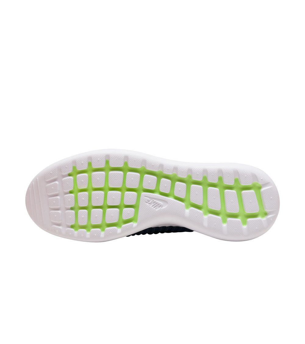 Shop 耐吉 Roshe Two Flyknit 大學海軍藍