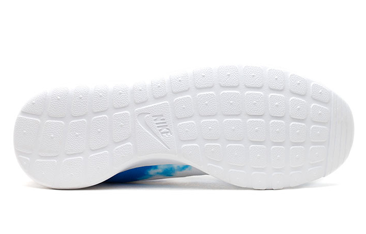 Shop Nike Roshe Run 聖塔莫尼卡 白藍