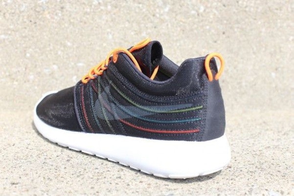 Nike Rosherun Dynamic Flywire QS 'Negro' 580579-060 Lookbook Nike Rosherun Dynamic Flywire QS 'Negro' 580579-060