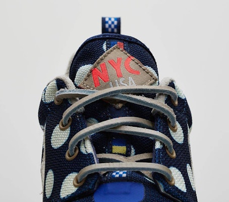 Nike Rosherun NM City QS 'NYC' 667632-400 Lookbook Nike Rosherun NM City QS 'NYC' 667632-400