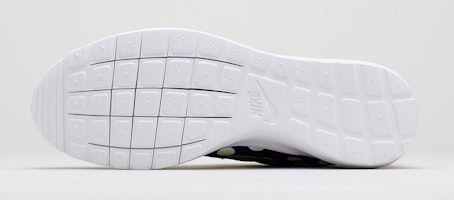 Nike Rosherun NM City QS 'NYC' Sepatu Pria 667632-400 Purchase Nike Rosherun NM City QS 'NYC' Sepatu Pria 667632-400