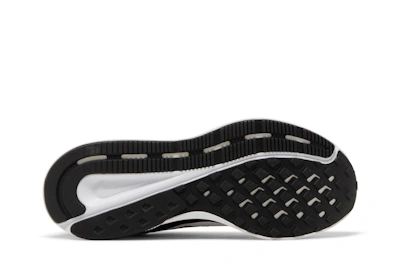 Nike Run Swift 2 'Black White'
