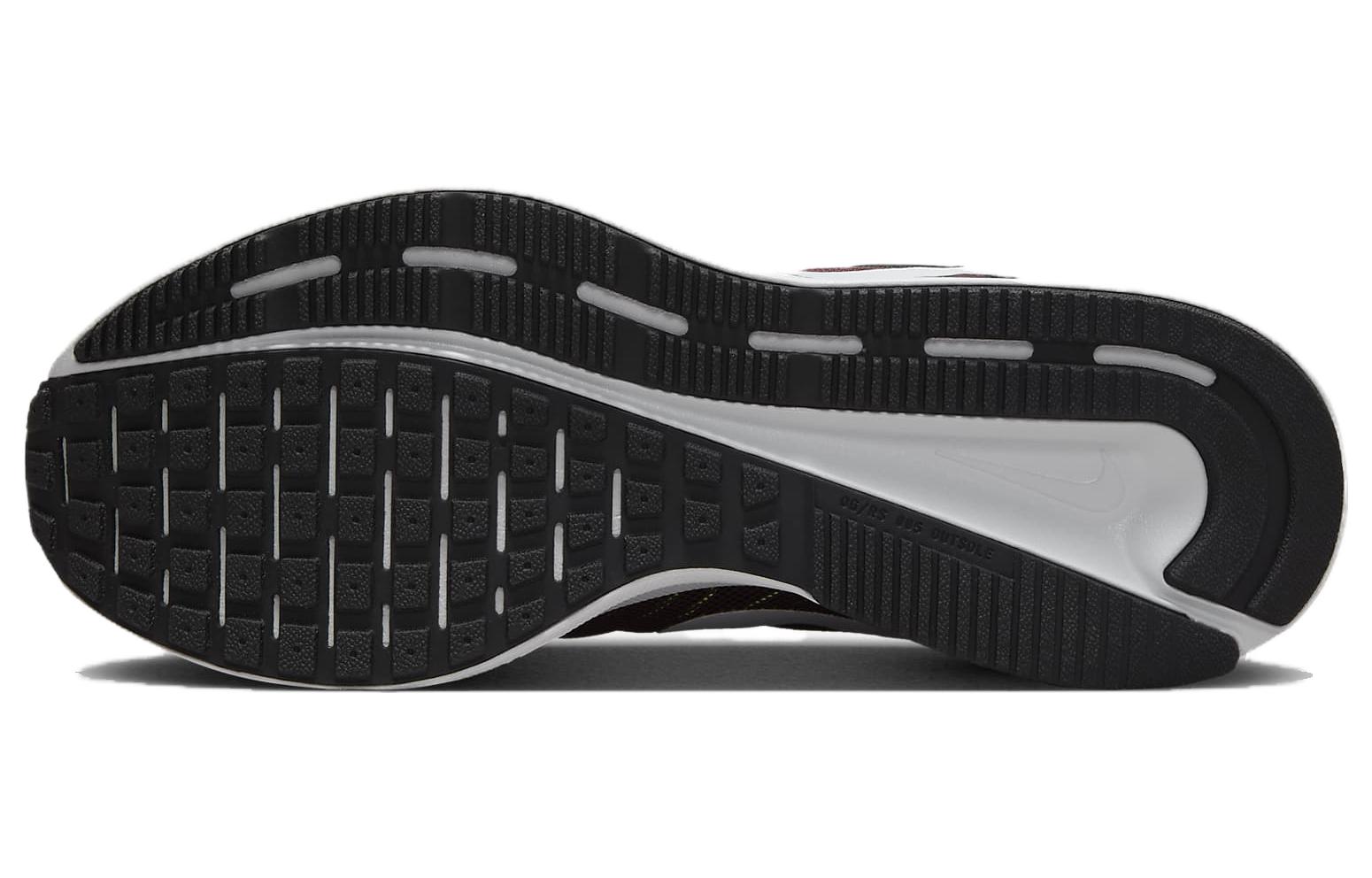 Sizing Nike Run Swift 3 ''Zwart Bourgogne Crush'' DR2695-007
