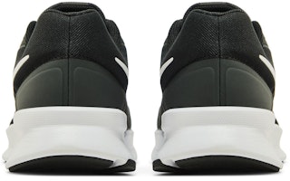 ナイキ ラン スイフト 3 ブラック/ホワイト DR2695-002 Details for ナイキ ラン スイフト 3 ブラック/ホワイト DR2695-002