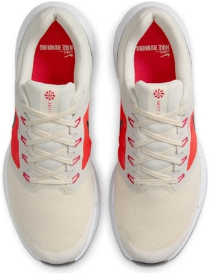 耐克 Run Swift 3 '米白浅绯红' DR2695-107 Shop 耐克 Run Swift 3 '米白浅绯红' DR2695-107