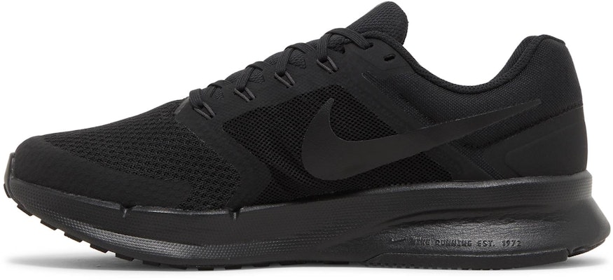 Nike Run Swift 3 'Triple Black' DR2695-003 Lookbook Nike Run Swift 3 'Triple Black' DR2695-003