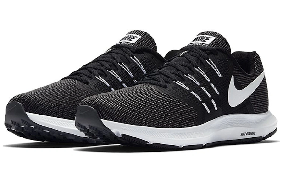 Nike Run Swift 'Black White' 908989-001