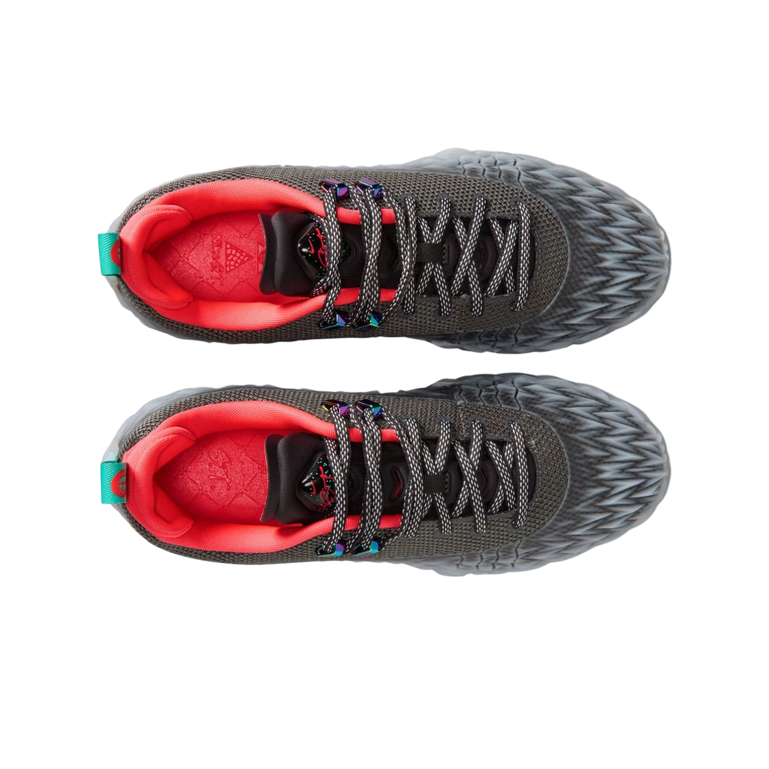 Lookbook Nike S.T. Charge 'Iron Grey Photon Dust' IO8062-002
