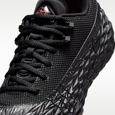 Sizing Nike S.T. Charge EP 黑色/深煙灰/黑色/亮深紅 IO8062-003