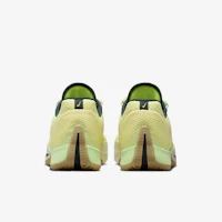 Details for NIKE S.T FLARE EP 籃球鞋 HF0232800