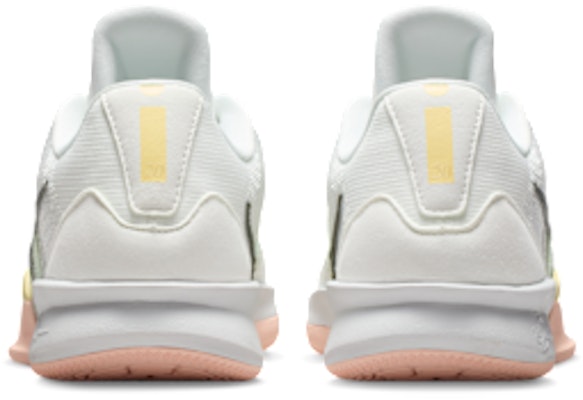 Nike Sabrina 3 "Silencer" EP Zapatillas Summit White/Photon Dust/Washed Coral/Iron Gray HF2882-100 Details for Nike Sabrina 3 "Silencer" EP Zapatillas Summit White/Photon Dust/Washed Coral/Iron Gray HF2882-100