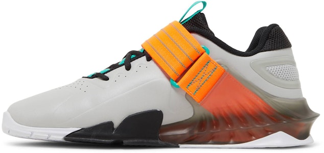 ナイキ サヴァレオス "グレーフォグ/クリアエメラルド" CV5708-083 Lookbook ナイキ サヴァレオス "グレーフォグ/クリアエメラルド" CV5708-083