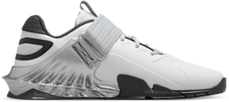 耐克Savaleos举重鞋 灰尘白/深灰/金属银 FZ8664-001 Lookbook 耐克Savaleos举重鞋 灰尘白/深灰/金属银 FZ8664-001