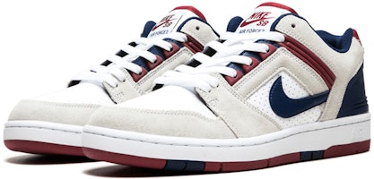 Nike SB Air Force 2 Low '76ers' AO0300-100 - Kasut Sneakers Klasik Order Nike SB Air Force 2 Low '76ers' AO0300-100 - Kasut Sneakers Klasik