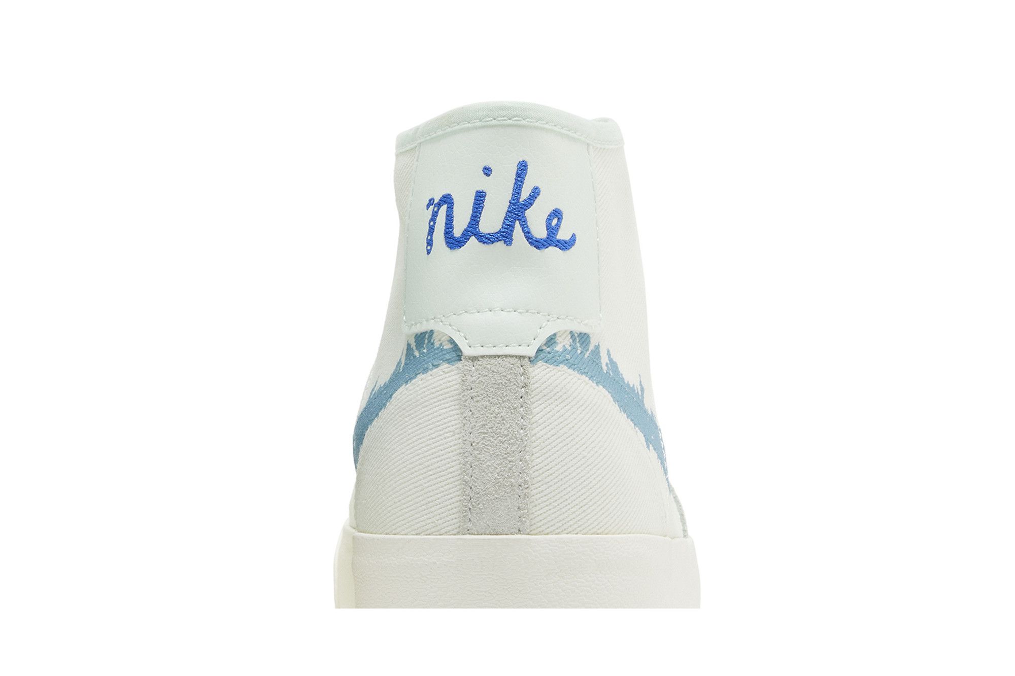 Sizing Nike SB Blazer Court Mid Premium '輕綠/輕綠/航海藍/米白' DM8553-300