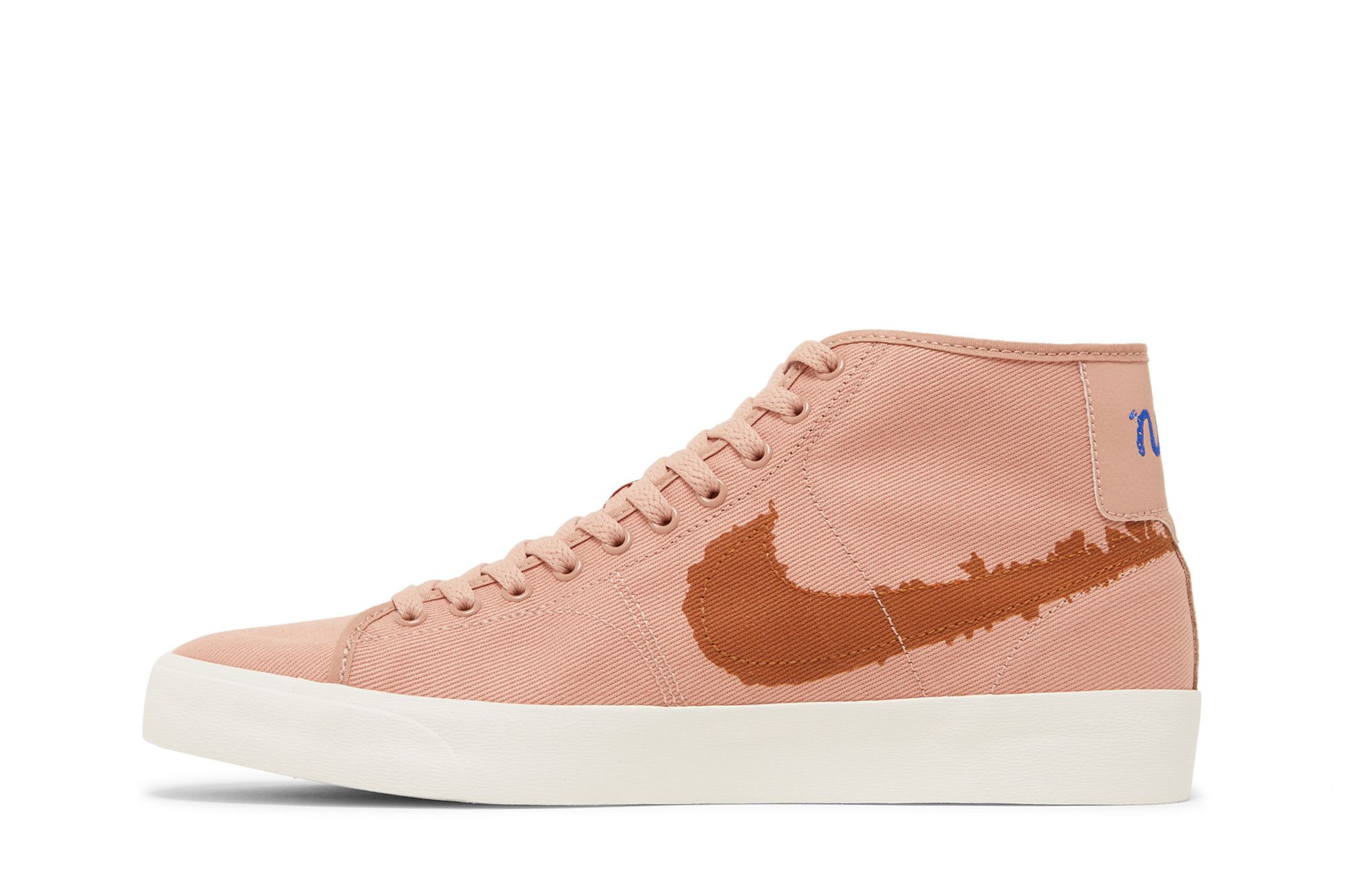 Lookbook 耐吉 SB Blazer Court Mid Premium '玫瑰耳语焦褐色' DM8553-601