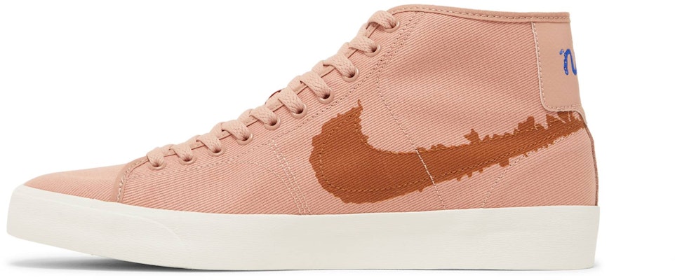 나이키 SB 블레이저 코트 미드 프리미엄 '로즈 위스퍼 번트 시에나' DM8553-601 Lookbook 나이키 SB 블레이저 코트 미드 프리미엄 '로즈 위스퍼 번트 시에나' DM8553-601