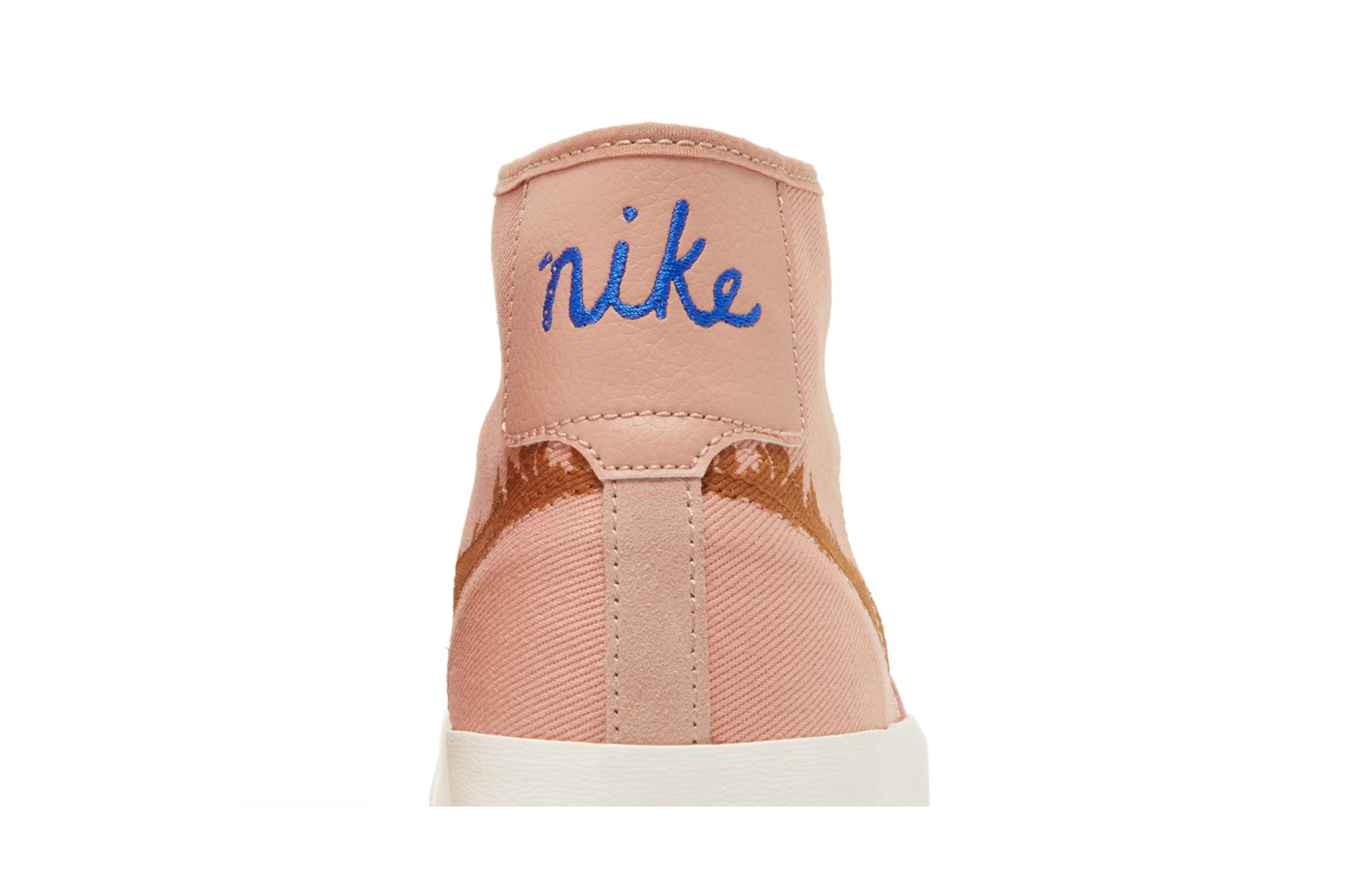 Sizing 耐吉 SB Blazer Court Mid Premium '玫瑰耳语焦褐色' DM8553-601