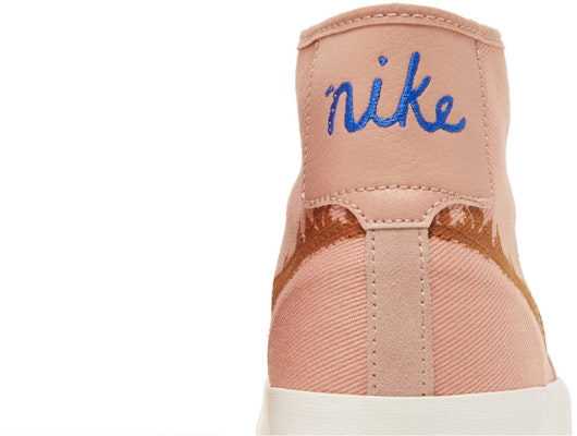 나이키 SB 블레이저 코트 미드 프리미엄 '로즈 위스퍼 번트 시에나' DM8553-601 Sizing 나이키 SB 블레이저 코트 미드 프리미엄 '로즈 위스퍼 번트 시에나' DM8553-601