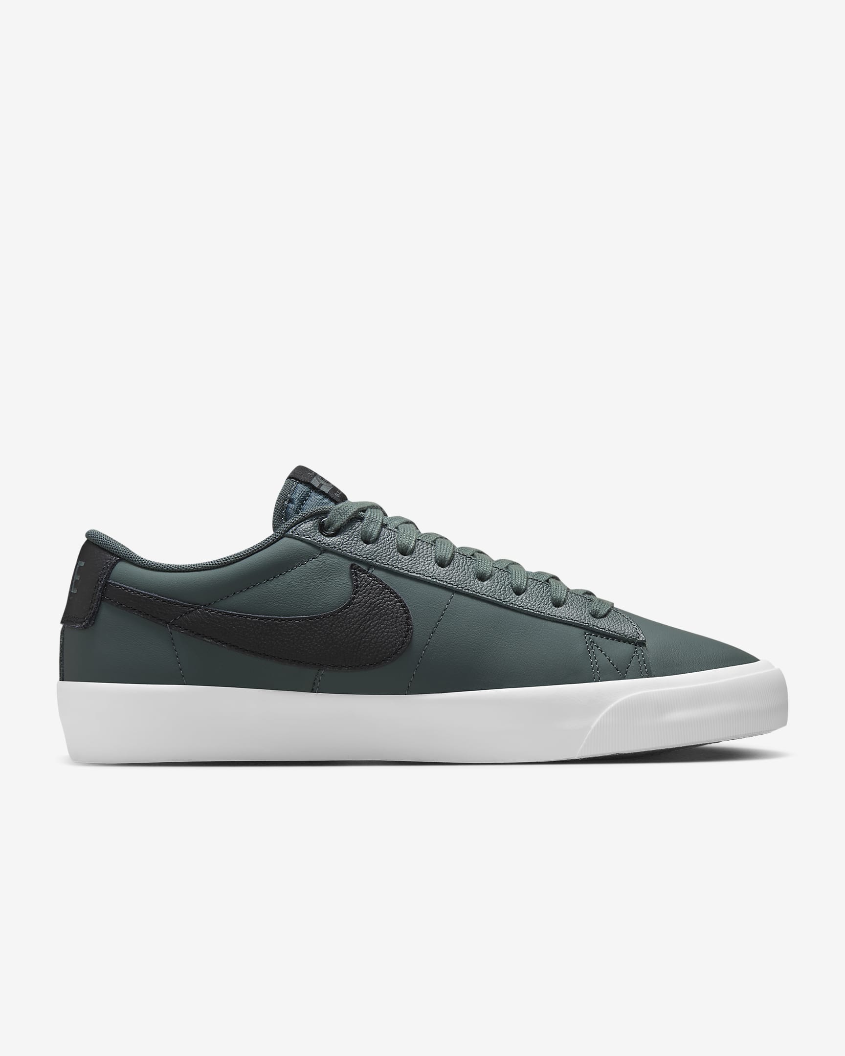 Shop Nike SB Blazer Low Pro GT ''Vintage Grün Retro'' DV1226-300