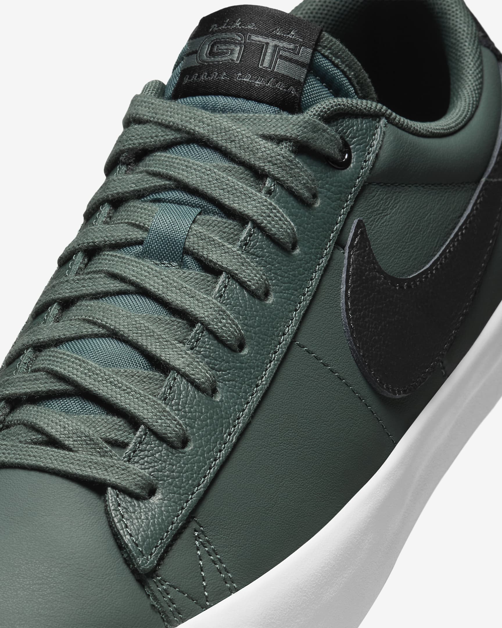 Cheap Nike SB Blazer Low Pro GT ''Vintage Grün Retro'' DV1226-300