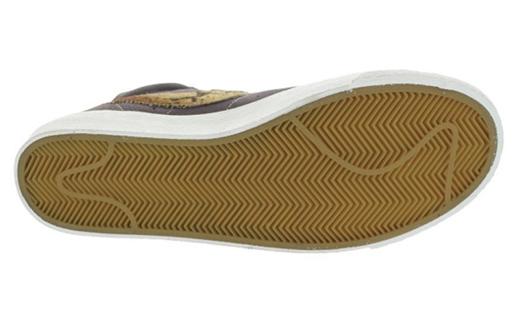 Shop ナイキSB ブレザー サファリ マホガニーセイル 638322-200