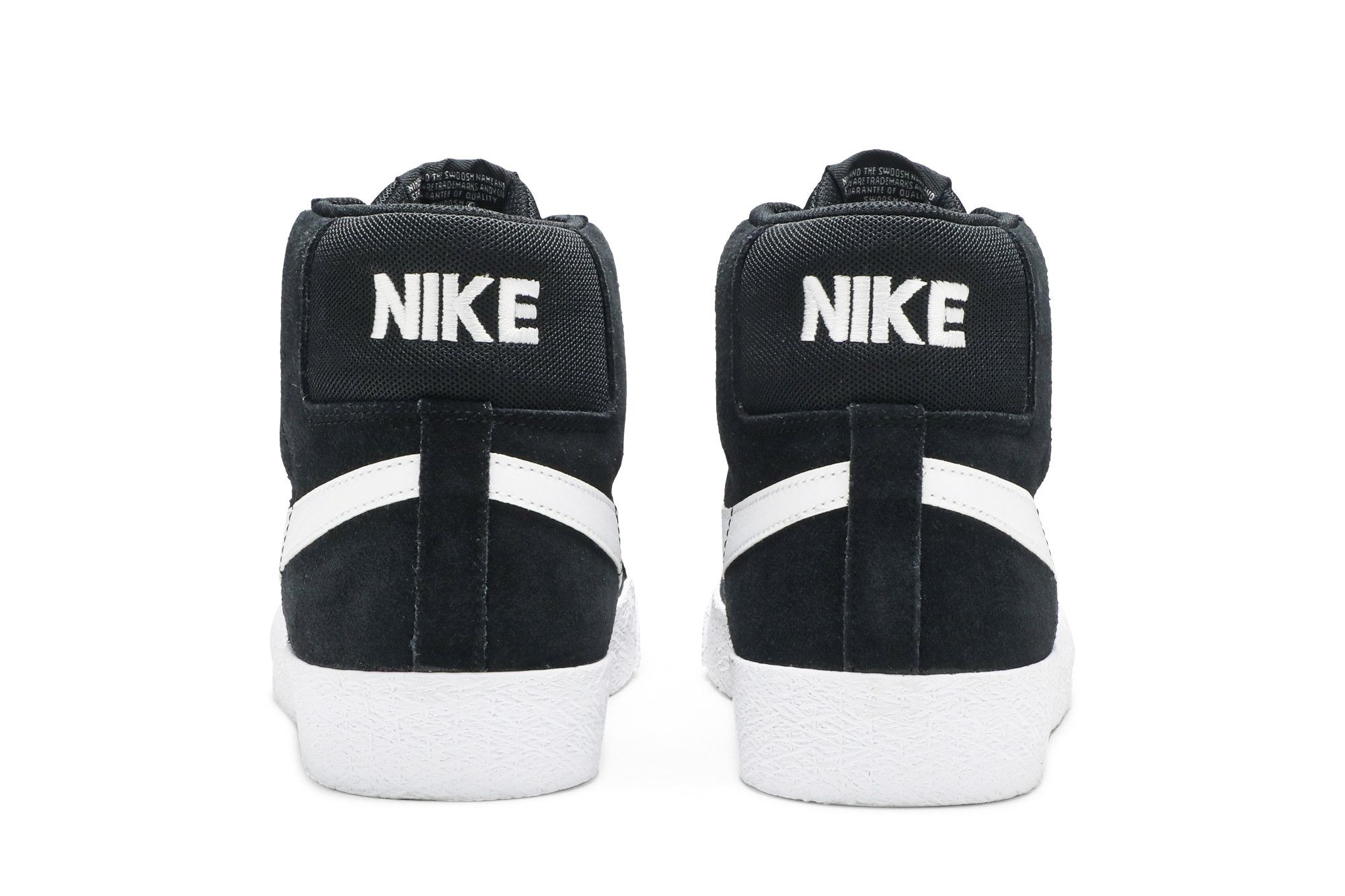 Sizing Nike SB Blazer Zoom Mid 'Hitam' 864349-002