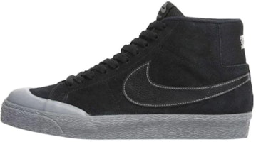 Nike Sb Blazer Zoom Mid Black/Black/Metallic Pewter 876872-006 Nike Sb Blazer Zoom Mid Black/Black/Metallic Pewter 876872-006