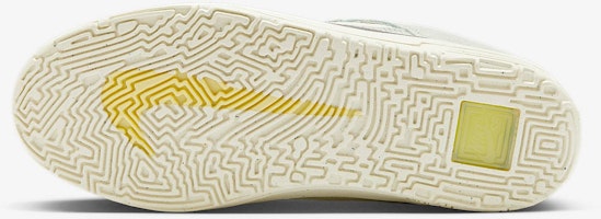 ナイキSBデイワン「ココナッツミルクココナッツ」 HQ3475-121 Order ナイキSBデイワン「ココナッツミルクココナッツ」 HQ3475-121